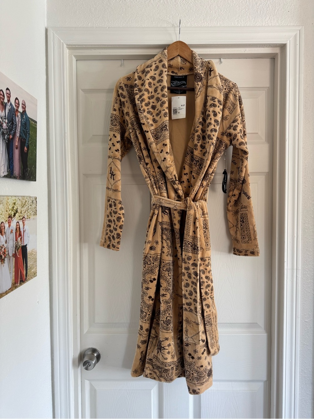 NWT Forever 21 and Hot Wheels Tan Bandana-Print Wrap Cape Coat, Size Small